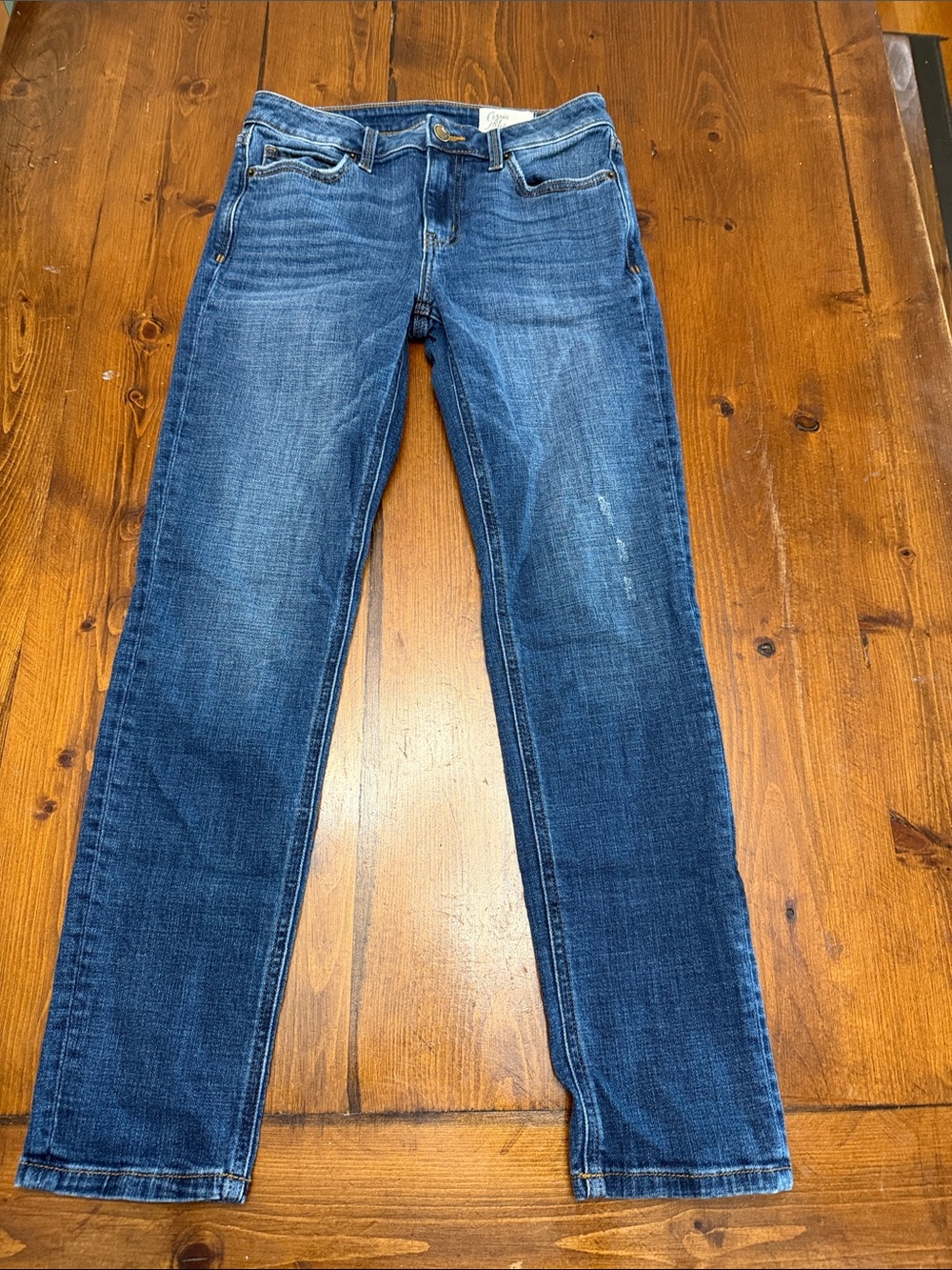 Straight Leg Women’s Jeans in Dark Blue Wash